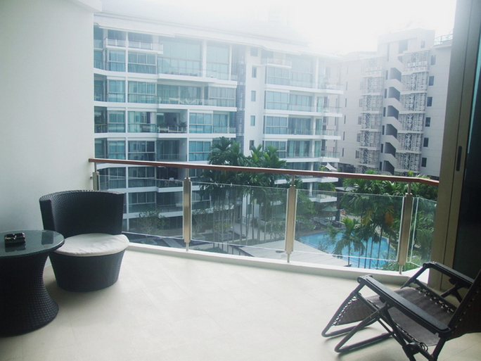 2 Bedrooms Beachfront Condominium for Rent