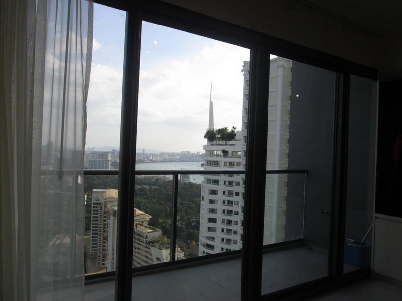 New 2 Bedrooms Condo For Rent in Wong Amat Beach Pattaya