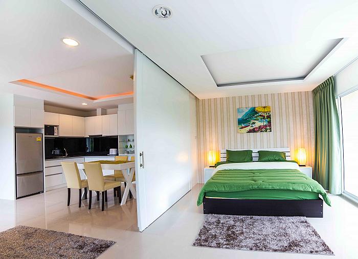Big Room Condo for rent in Jomtien
