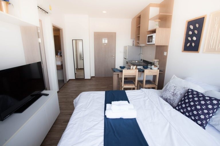 1 Bedroom Condo for Rent on Thappraya Rd, Jomtien