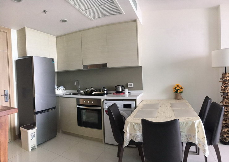 Sea View 2 Bedrooms Condo for Rent in Wong Amat, Pattaya