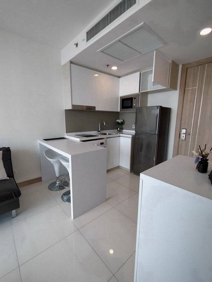 Sea View Condo for Rent in Wong Amat Pattaya