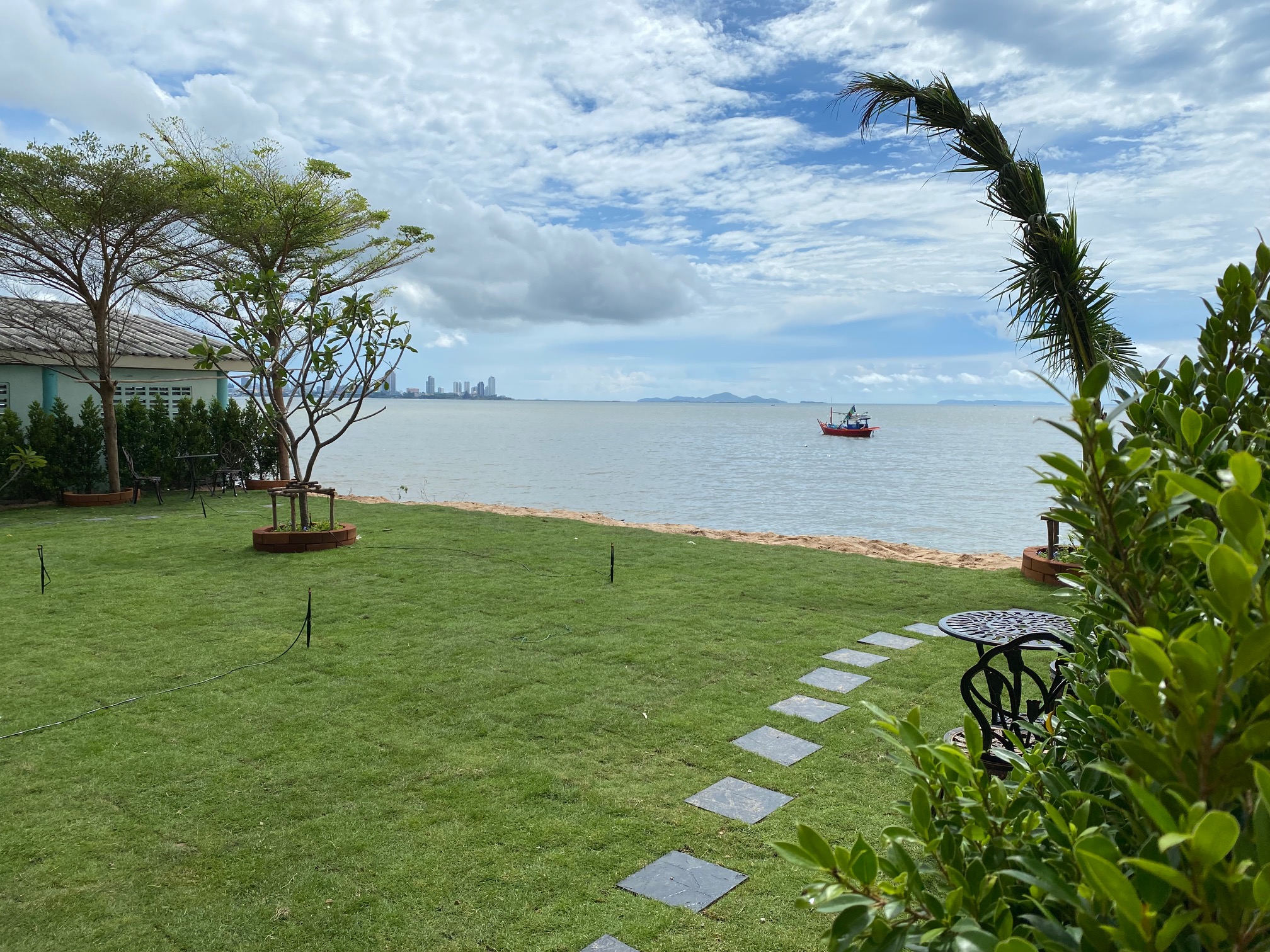New Beachfront Apartment for Rent with Private Beach