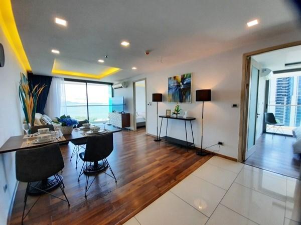 Sea View  2 Bedrooms Apartment for Sale and Rent on Pratumnak Hill, Pattaya