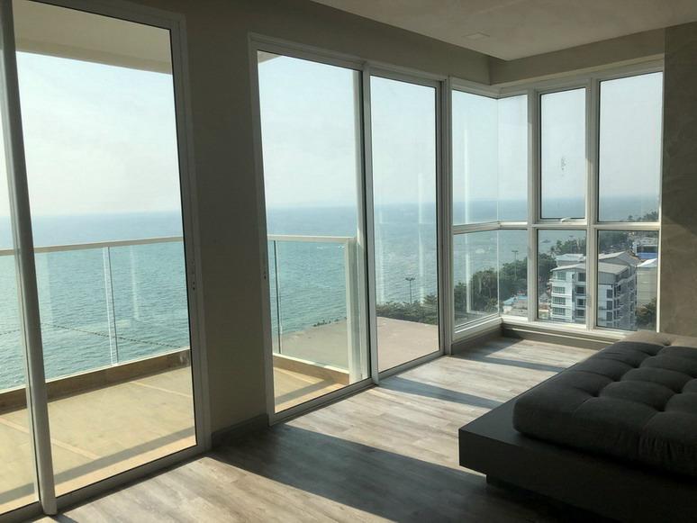 Direct Sea View Condominium for Rent in Jomtien Beach, Pattaya