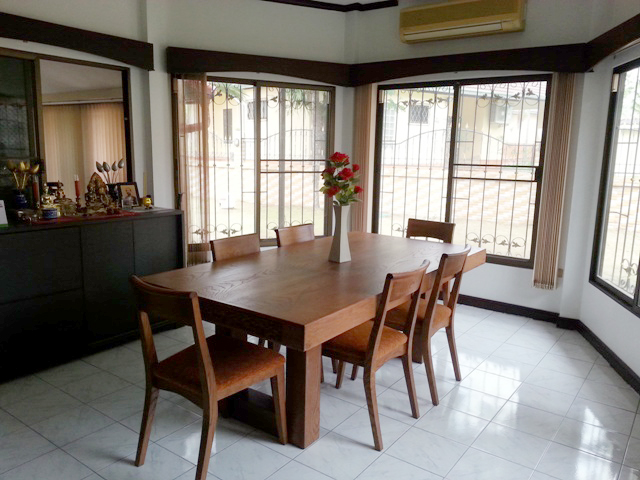 Detached House for Sale and Rent in Pattaya