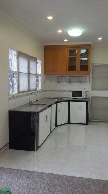 2-Storey House for Sale or Rent Pattaya City