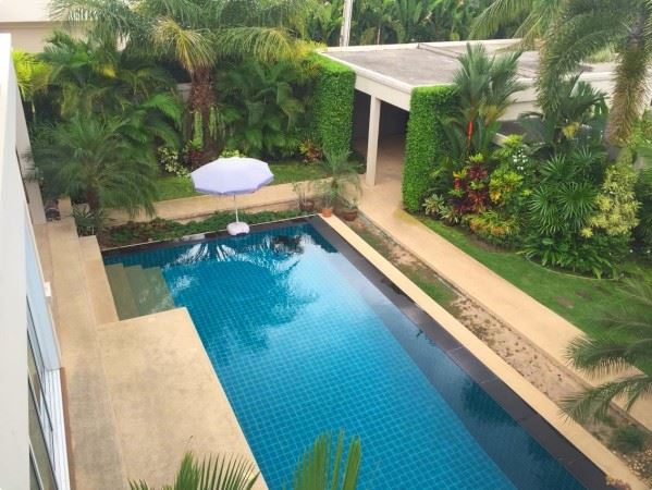 Luxury Homes for Sale and Rent in Pong, Pattaya Thailand