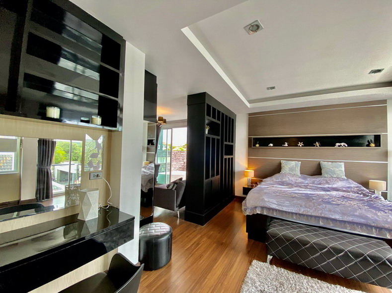 Luxury House For Sale and Rent in Mabprachan, East Pattaya