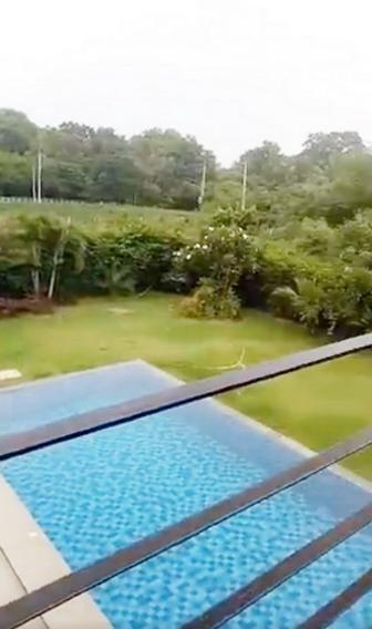 Private House for Sale in Mapprachan Lake, East Pattaya